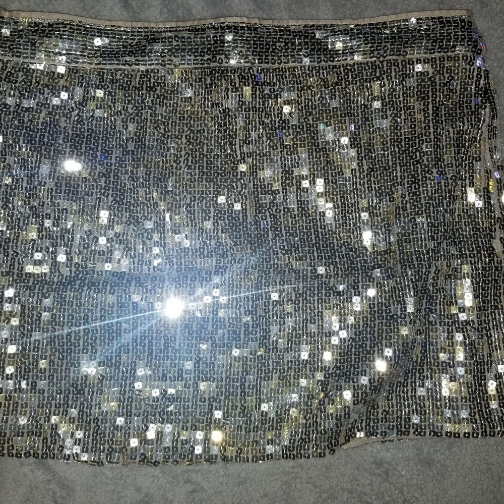 ABERCROMBIE & FITCH gold sequin mini skirt (size 6